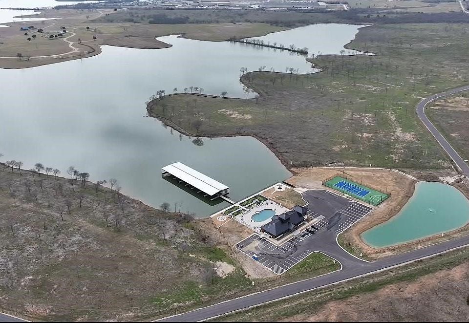 1st image of 30 Waterfront Clb