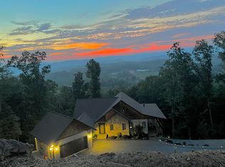 316 Grand Laurel, Brasstown, NC 28902