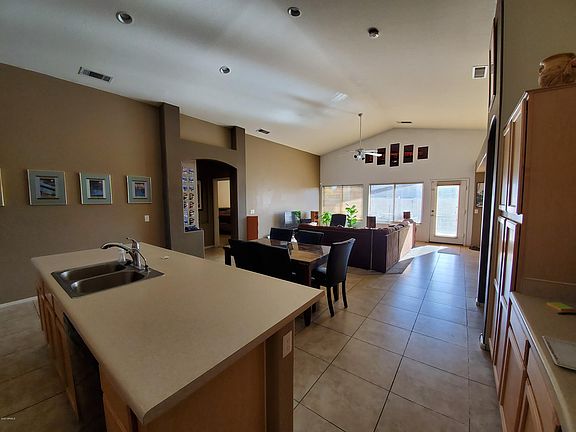 3rd image of 13409 W Caribbean Ln