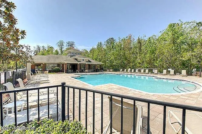 3530 Twisted Tree Ln #3530 — Photo 3