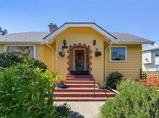 3242 Cedar Hill Rd, Saanich, BC V8P3Y3