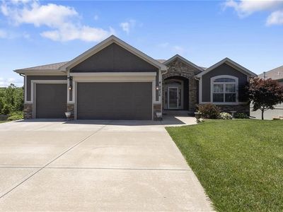 7836 N Walrond Ave, Kansas City, MO, 64119
