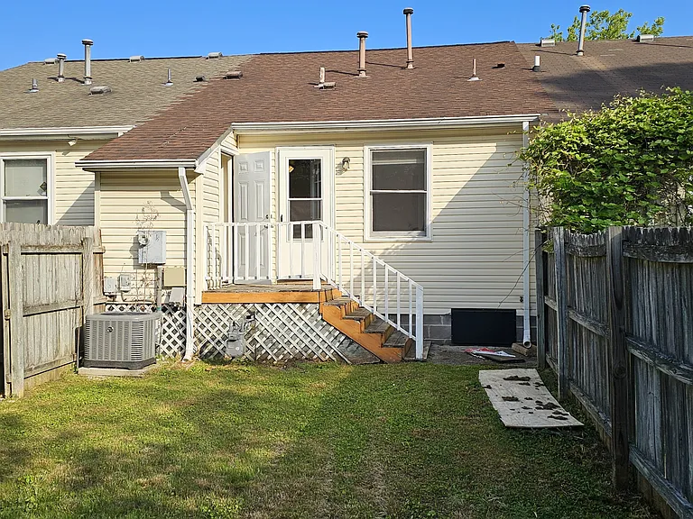 26 Cooper Dr — Photo 15