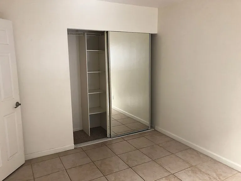 Beautiful Upgraded Studio apartment in the heart of Pacific Beach! — Photo 8