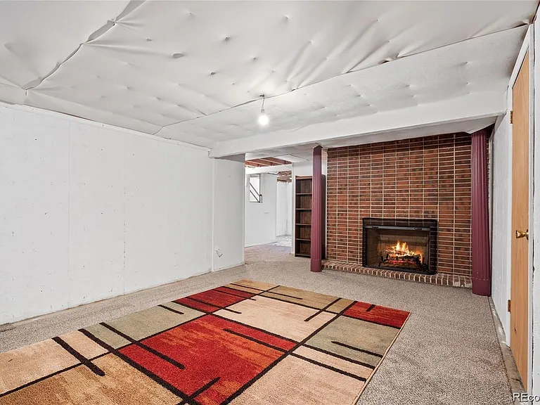 2311 S Jasmine Pl — Photo 31