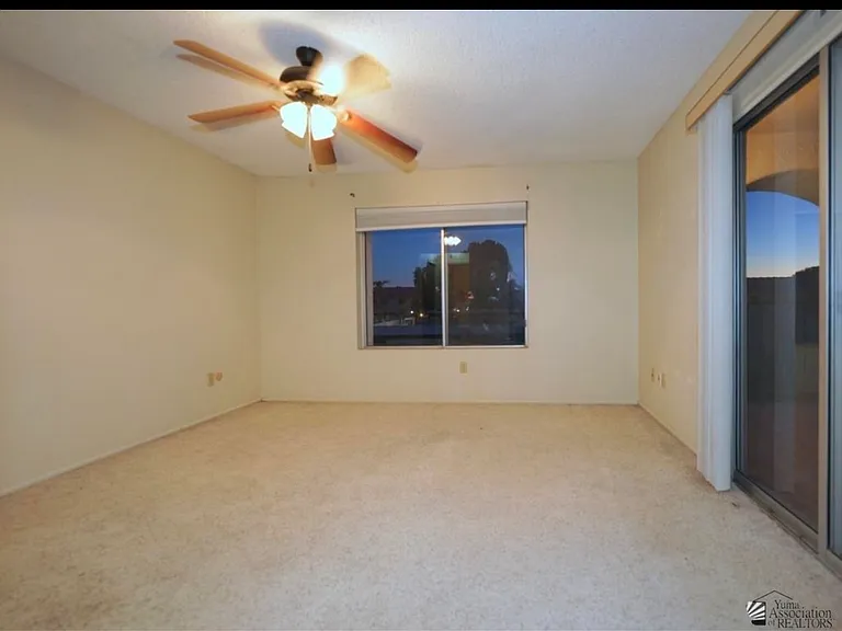 2155 S 14th Ave #38 — Photo 4