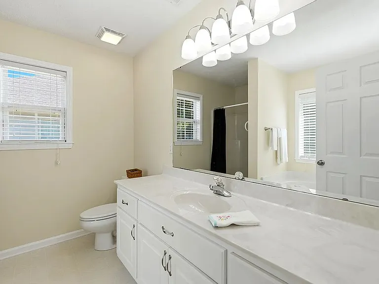722 Drawbridge Dr — Photo 12