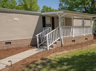 1320 Stephens Dr, Roxboro, NC 27573