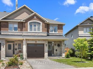 478 Barrick Hill Rd, Ottawa, ON K2M0H8