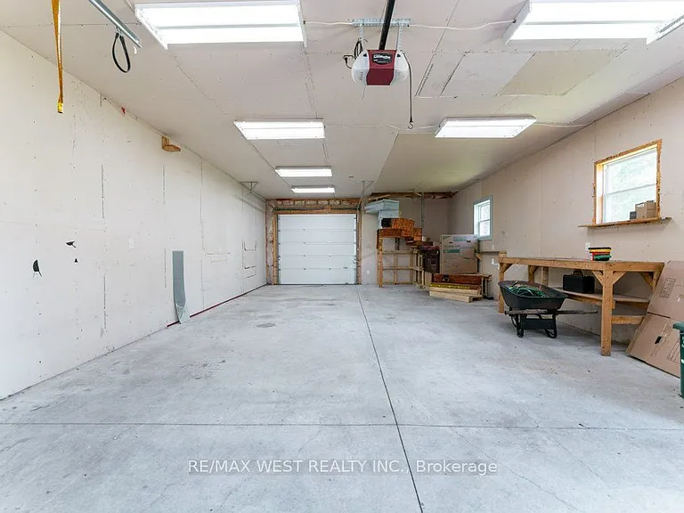 67 May Ave #GARAGE — Photo 4