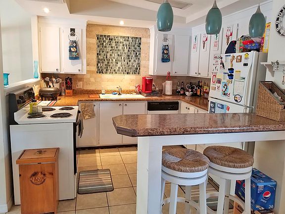 2nd image of 1901 Madera Dr #1901