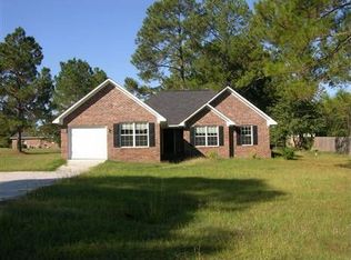 510 Carolyn St, Metter, GA 30439
