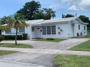 9010 SW 12th St, Miami, FL 33174