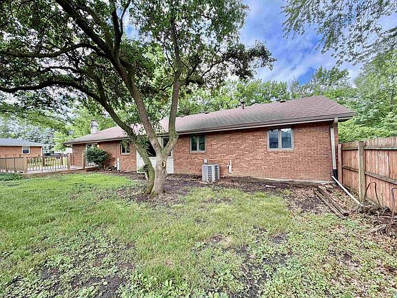 4th image of 1520 Kerstin Ct