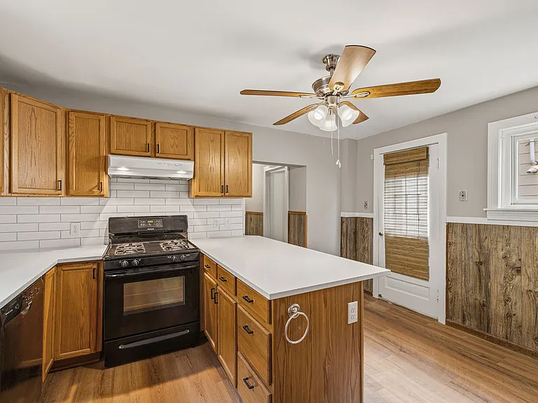 428 Normal Ave #1 — Photo 3