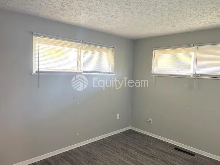5612 Harshmanville Rd — Photo 34