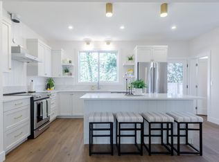 2465 Beck Rd, Abbotsford, BC V2S4S3