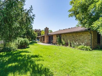 1210 Black Oaks Ln N, Plymouth, MN, 55447