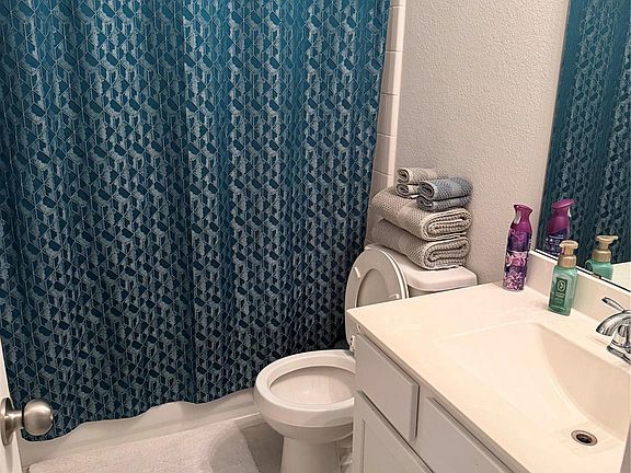 5th image of 40216 S Heron Heights Way