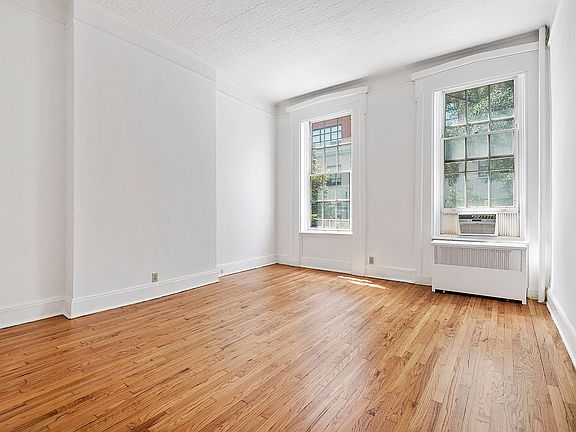 2nd image of 434 Hudson St APT 2