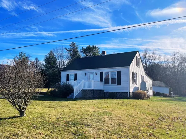 10714 Browns Gap Rd, Grottoes, VA 24441