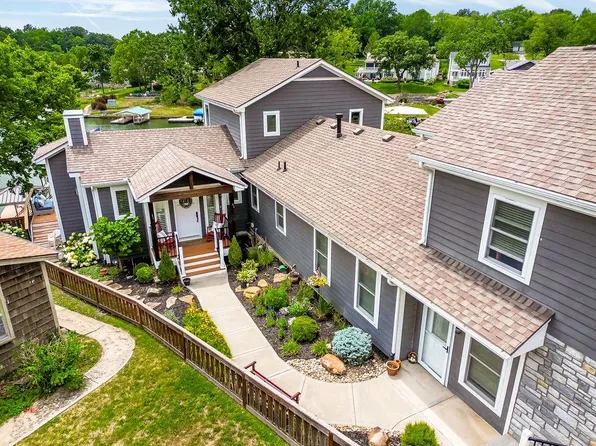 34 H St, Lake Lotawana, MO 64086