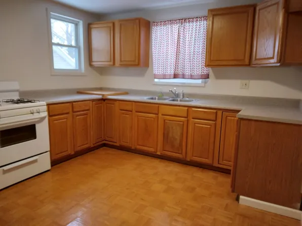 520 S Michigan Ave, Big Rapids, MI 49307