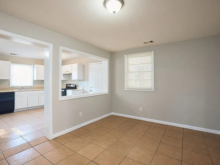 3566 Bolfair Dr NW — Photo 8