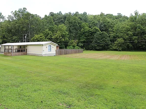 445 Williams Crk, Rush, KY 41168