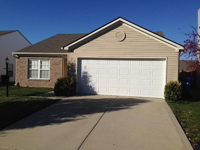 Large open floor plan ranch home 
