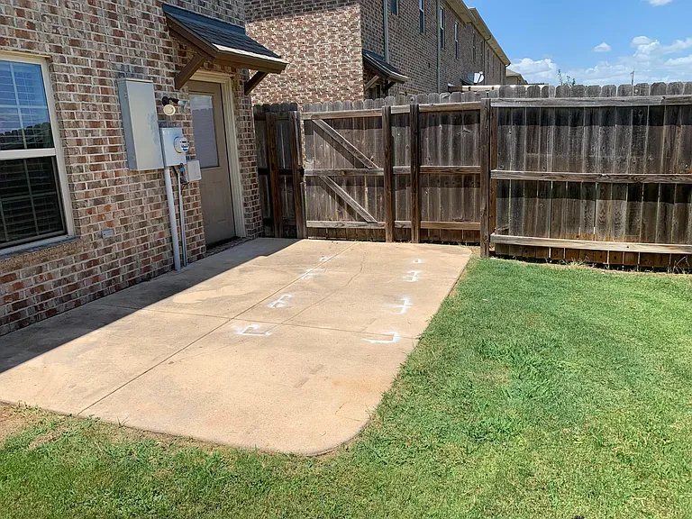 1430 Crescent Ridge Dr — Photo 33