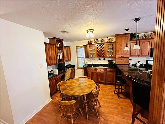 5th image of 3773 E Loyola Dr