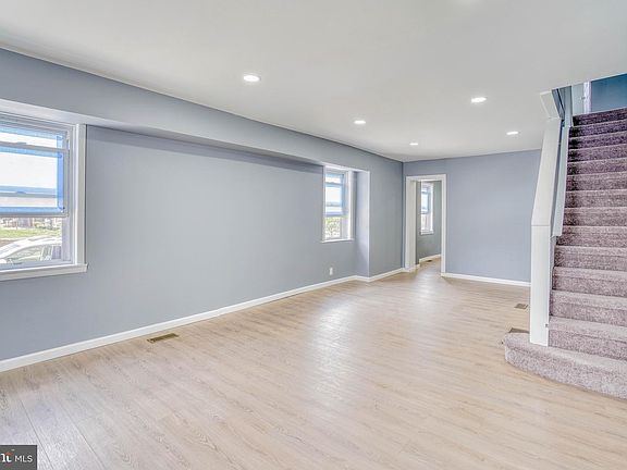 3rd image of 3601 Rhawn St