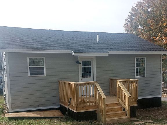 2nd image of 243 E Depot St