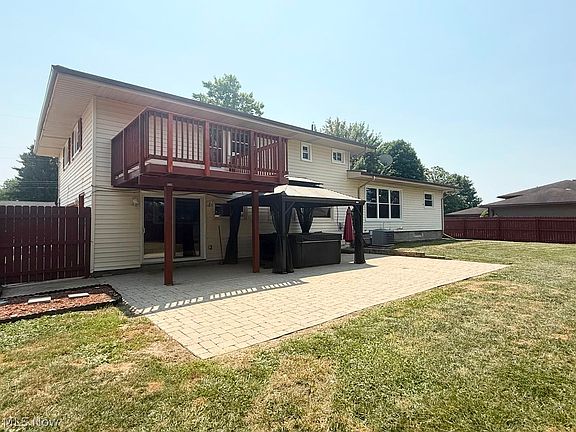 4th image of 119 Harmon Ct