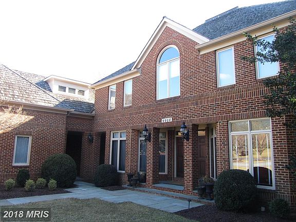 2nd image of 9908 Avenel Farm Dr