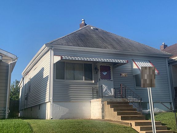 3rd image of 4354 Wallace St