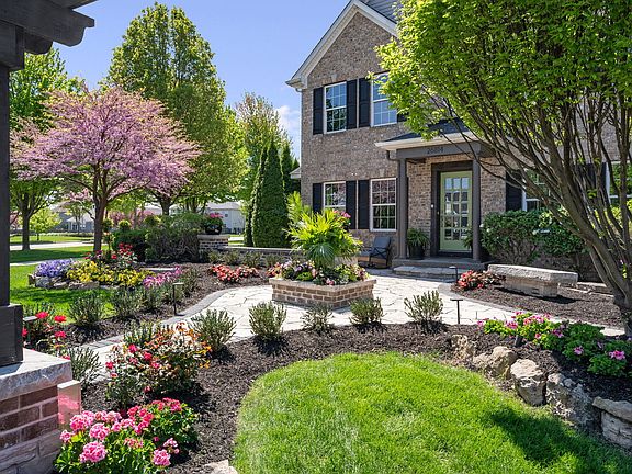 2nd image of 26814 Basswood Cir