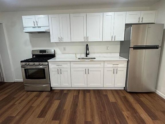5th image of 8 Hanover St