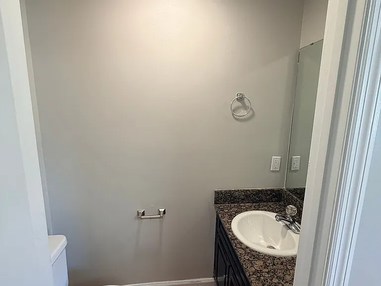 1531 Woodard St #372-D2 — Photo 4
