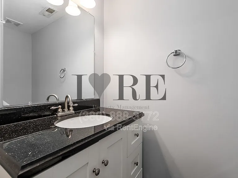 1433 Tall Meadows Dr — Photo 14