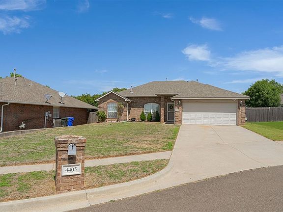 3rd image of 4405 Spotted Owl Cir