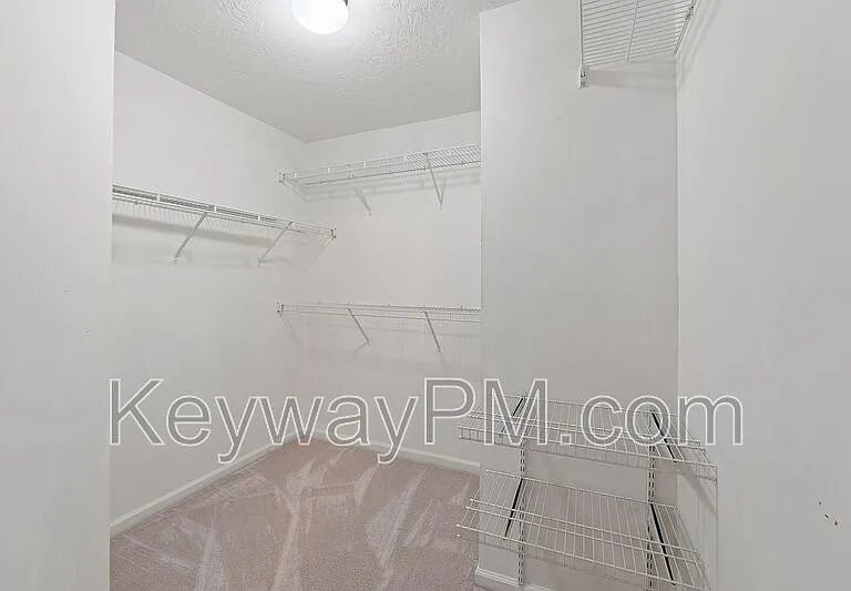 845 Prairie Ln — Photo 15