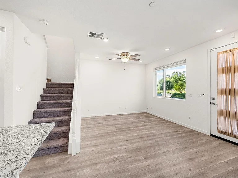 5954 Highport Dr — Photo 12