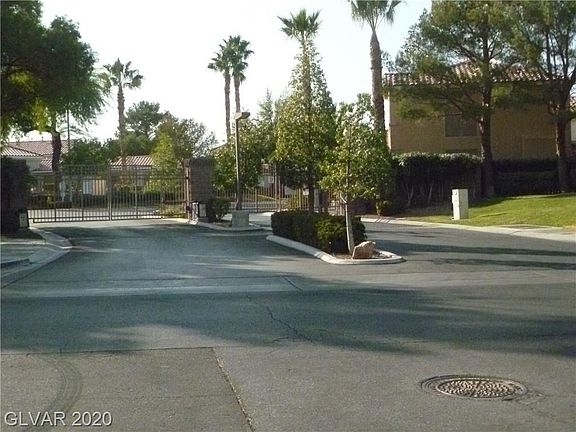 3rd image of 908 Whispering Grove Ave