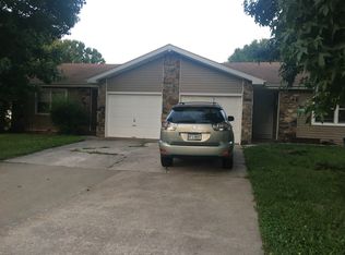3520 S Farm Road 135, Springfield, MO 65807
