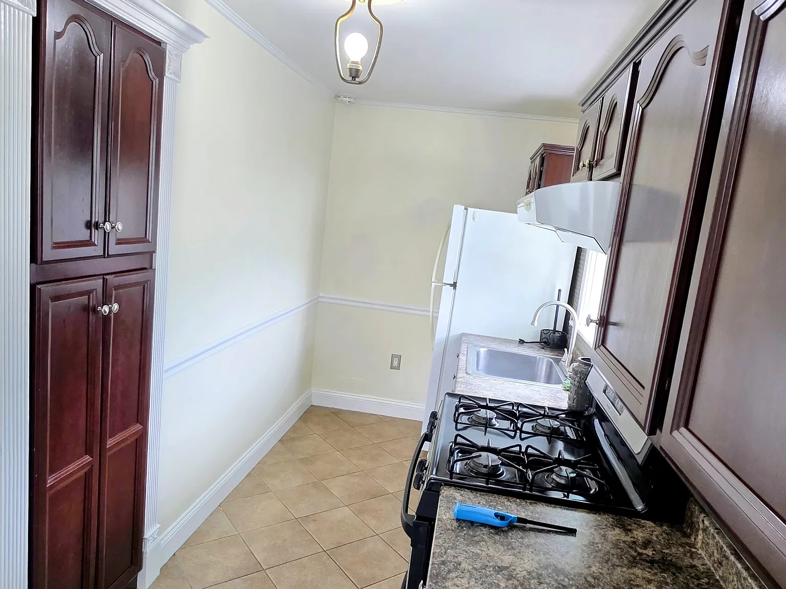 2 bed, $2,100 — Photo 4