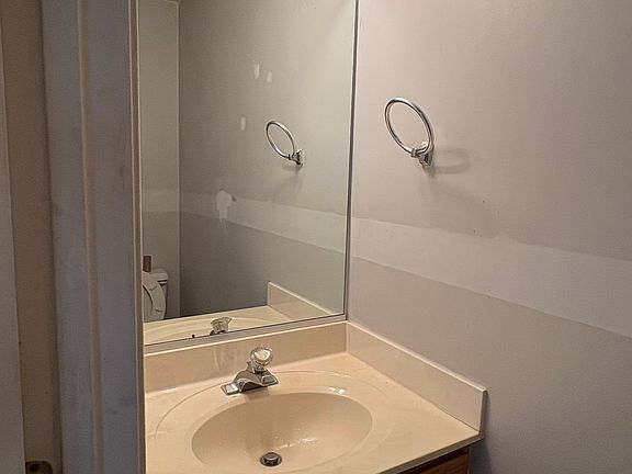 3rd image of 10610 Boxmeer Ct