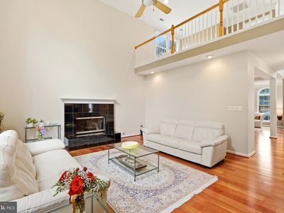 43648 Intrepid St, Chantilly, VA, 20152