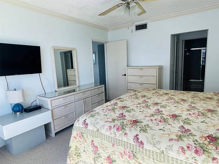 3800 Galt Ocean Dr #1508 — Photo 14